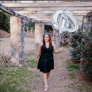 Meet your Posher, Danita